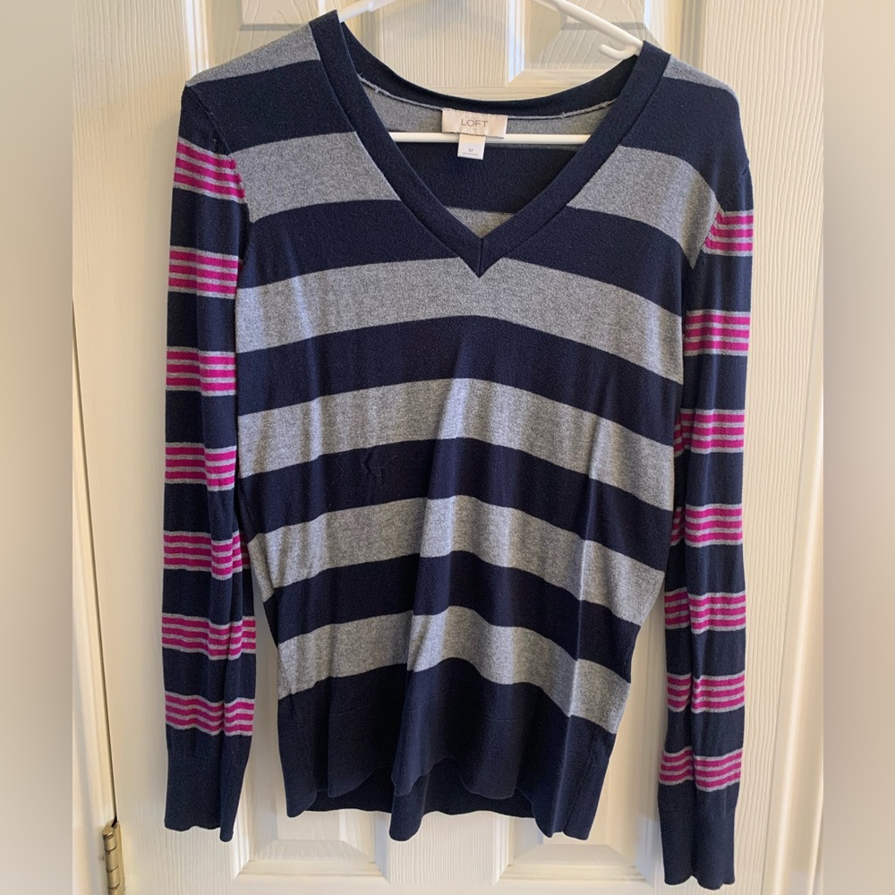 Loft Sweater Size Medium Navy/Gray/Magenta
